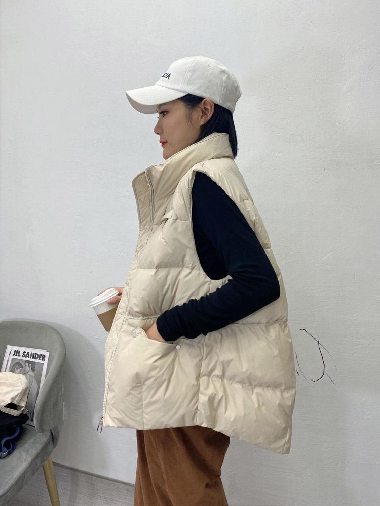 Women's Short Korean Style Lightweight Duck Down Vest - 2026 Autumn/Winter Collection