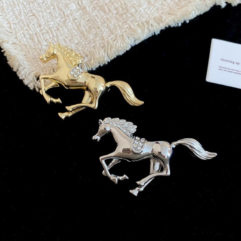 Chinese New Year Metal Horse Brooch Jewelry Accessories Animal Lapel Pins  New Year Gifts