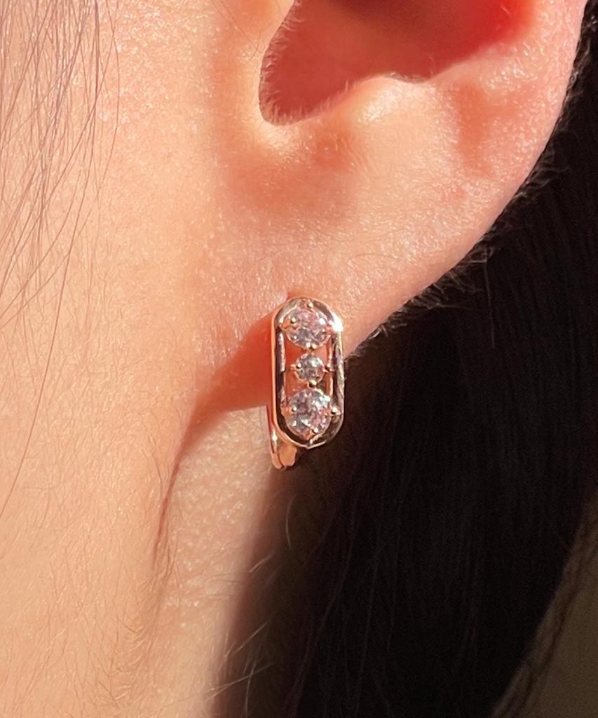 Loveenb [14K Gold] Emma Oval Cubic Earrings
