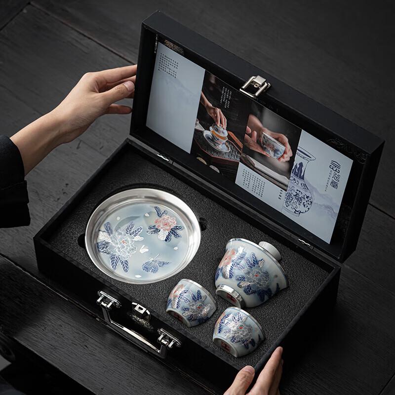 Gilded Peony Ceramic Gaiwan Tea Set