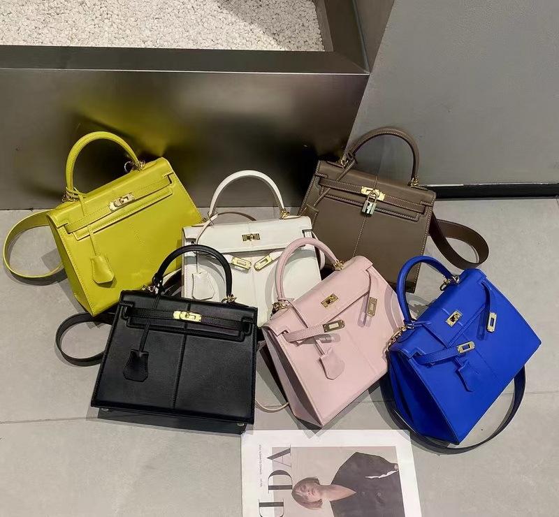 2026 New Leather Women's Bag First Layer Swift Leather Medieval Kelli Bag Portable Shoulder Messenger Bag