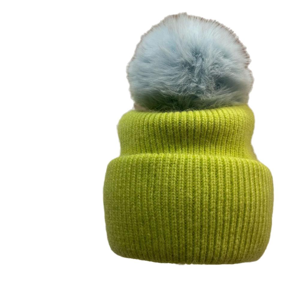 Iceland~ Flowers and Teen Stars Big Hairball Sweet and Cute Wool Hat Winter Warm Rabbit Hair Knitted Hat