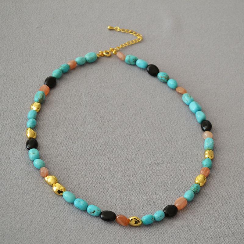 

Retro Art Irregular Baroque Turquoise Beaded Necklace