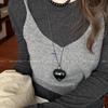Colar Coração Couro Retrô 2025 para Mulheres - Corrente Clavicular Luxo Leve por Anco Lei