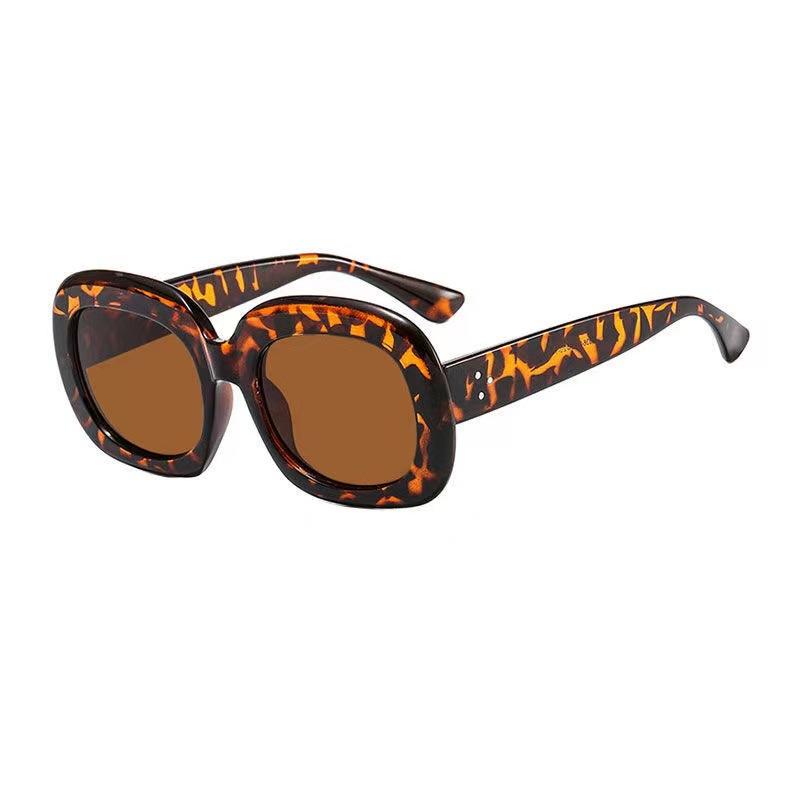 

New Women s Fashion Sunglasses Women Small Frame Oval Square Sun Glasses Lady Brand Designer Vintage Eyewear UV400 Oculos De Sol As shown in the figu