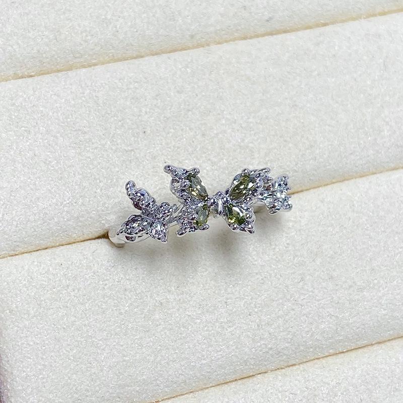 Hongkong-Stil Süßes und Kühles Temperament Mikro-Inlay Zirkon Schmetterling Persönlichkeit Öffnungsring Damen Super Fee Nische Leichter Luxus Index