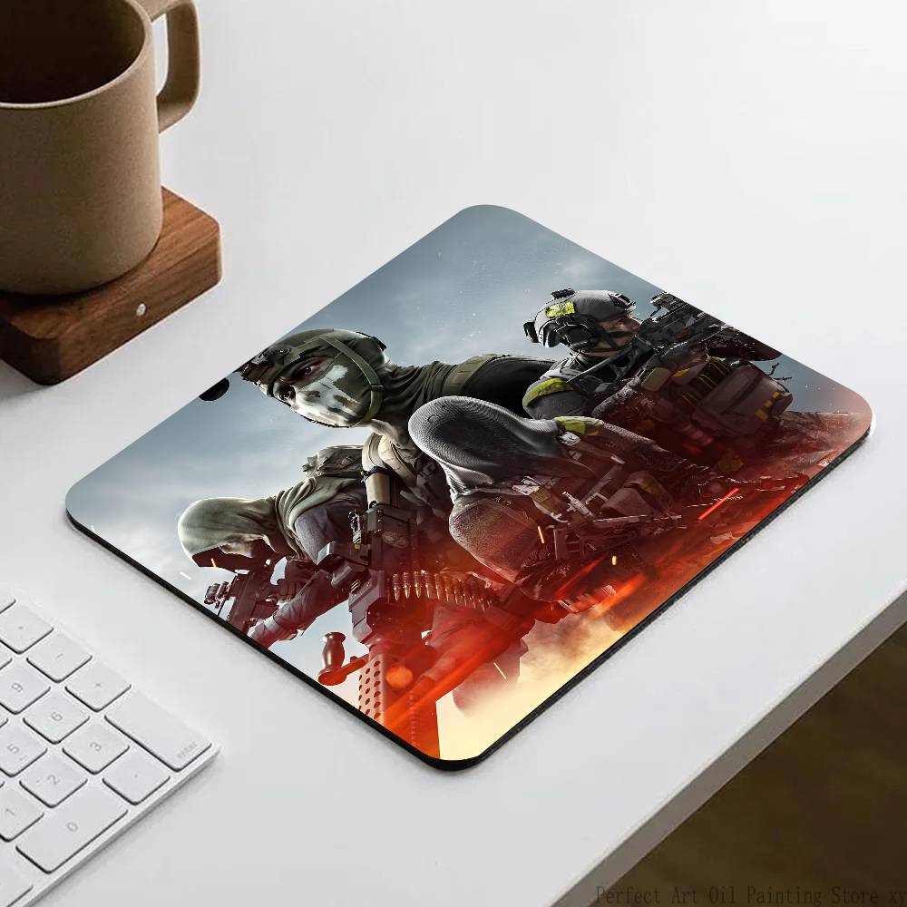 Game Battlefield 6 Mousepad Small LockEdge Mouse Pad For Gamers Computer Desk Pad Rectangular Anti-slip Rubber
