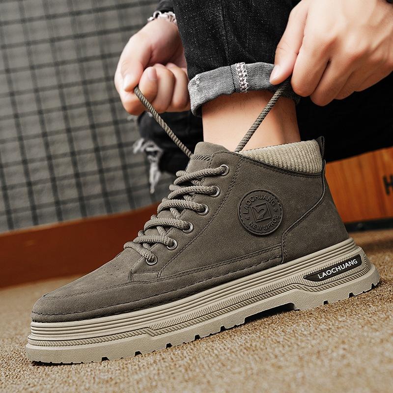 2024 Herbst Neue Herren Lederstiefel Street Britischer Stil High Tops Leder Freizeitschuhe Mann Outdoor Arbeit Knöchelstiefel