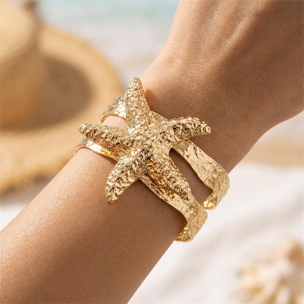 Luxury Gold Color Starfish Cuff Bracelet for Women Chunky Statement Open Bangle Girls Summer Beach Vacation Jewelry Accessories