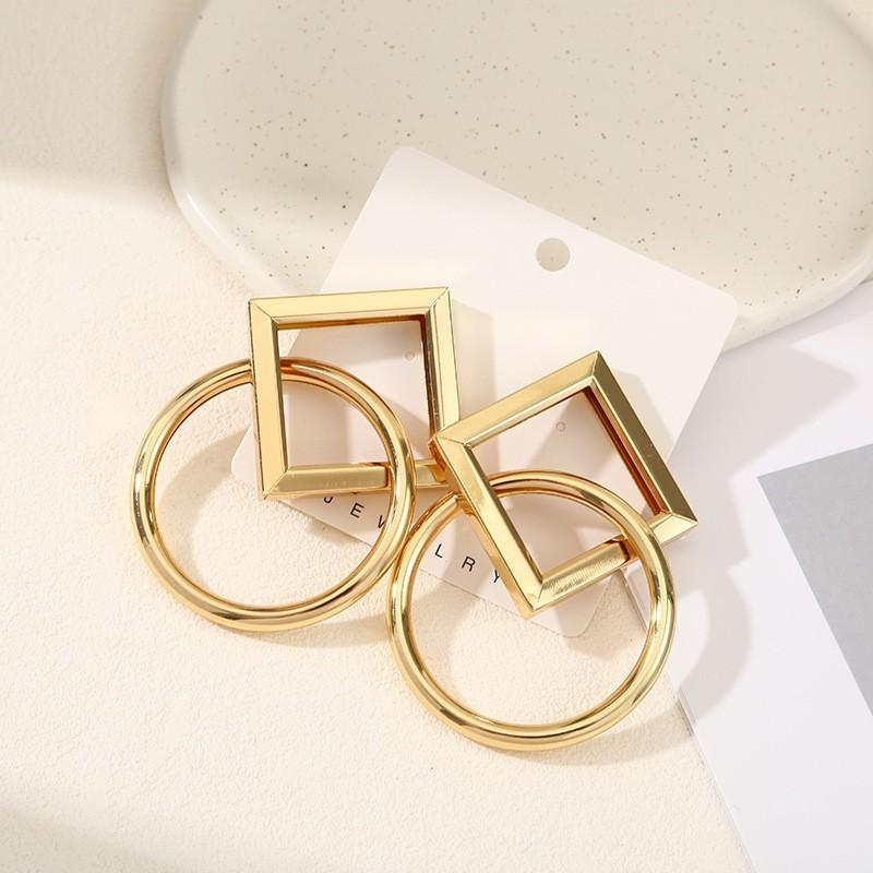 

Square and circle combined minimalist geometric hollow earrings versatile small fresh lady double-layer metal winding jewelry earrings