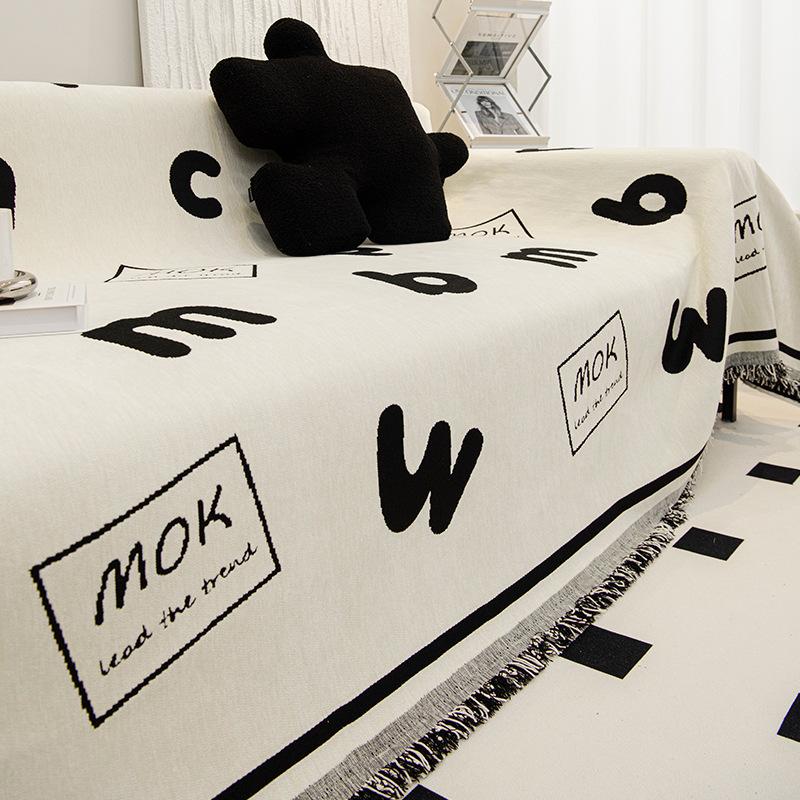 Thickened New Sofa Cover Cloth Full Cover Blanket Four Seasons Anti-cat Scratch American Letter Sofa Dustproof Cover Towel