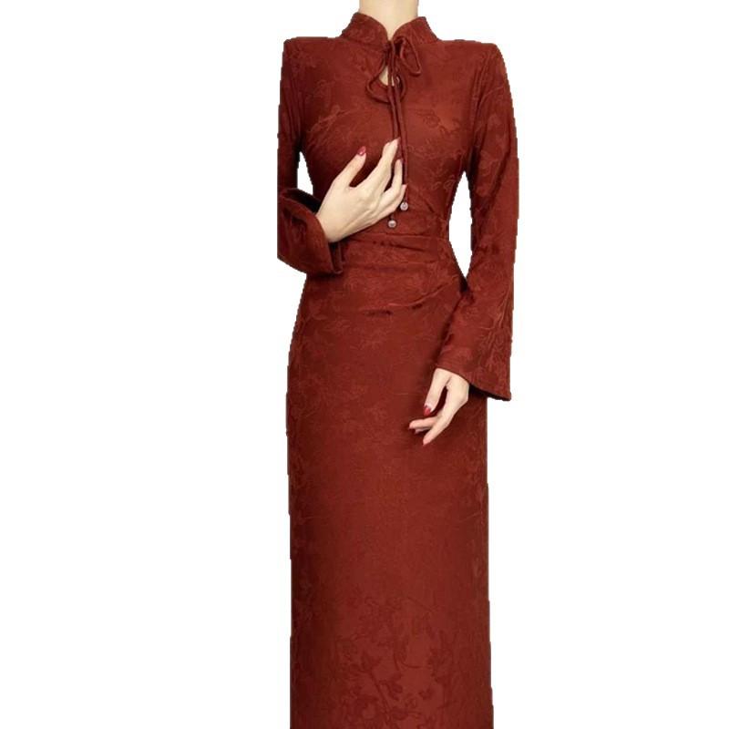 New Chinese autumn and winter national style red dress skirt temperament dress stand-up collar disc buckle high waist fish tail pendulum