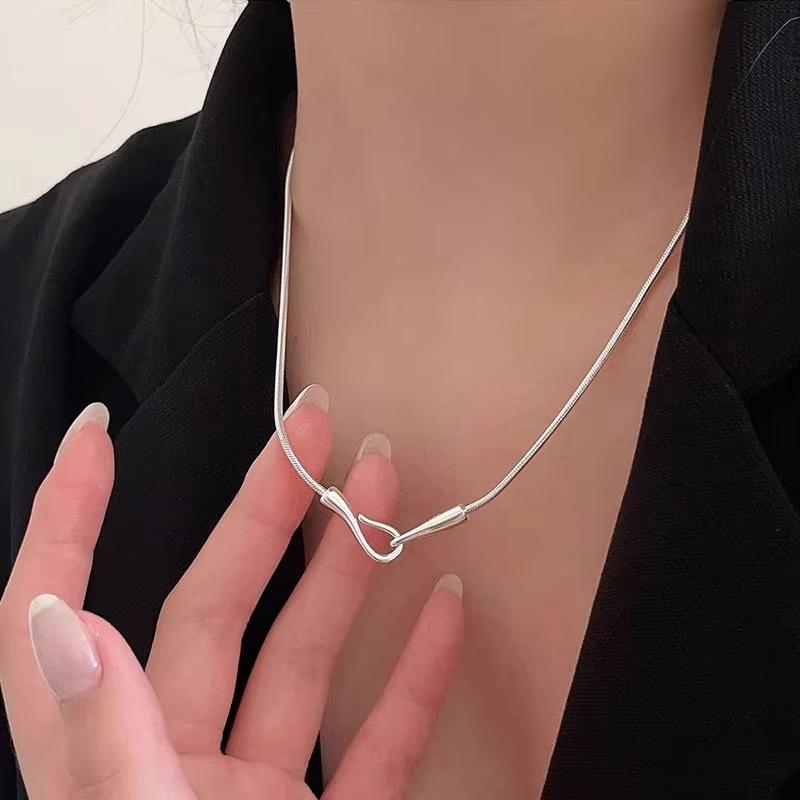 New Fish Hook Snake Bone Chain Niche Design Cool Style Texture Sweater Wedding Jewelry