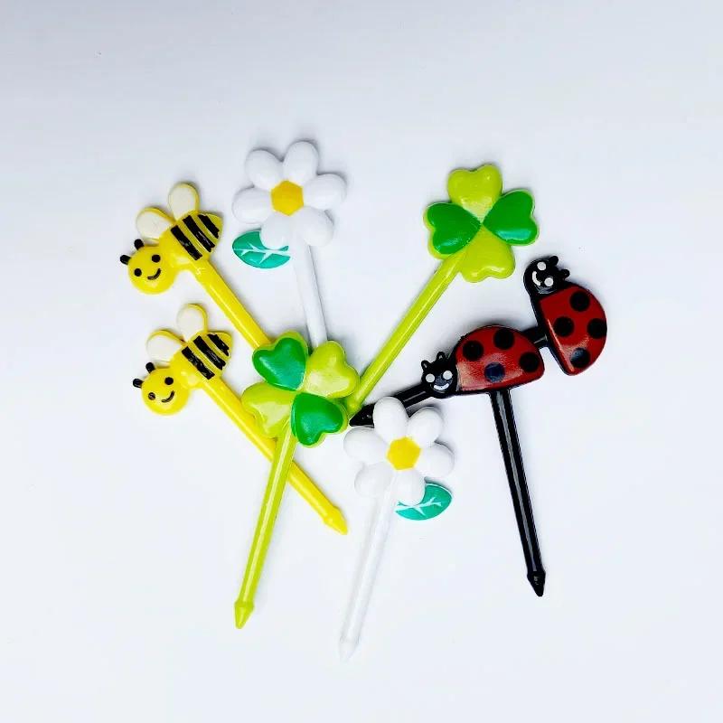 Bee Flower Fruit Fork Children Toothpick Food Prod Leaves Plastic Decoration Lunch Box Accessory Small Salad Tiny Mini Cake