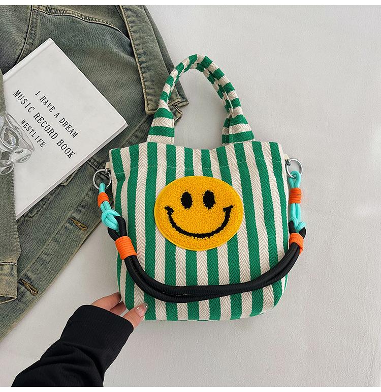 2025 Summer New Korean Cute Contrasting Striped Smiley Face Bag Casual Handbag Versatile Commuter Shoulder Bag