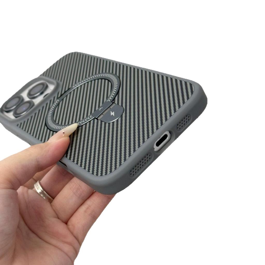 Custodia con Supporto Magnetico iPhone 16 Pro Max in Texture Fibra di Carbonio per Apple 15, 14