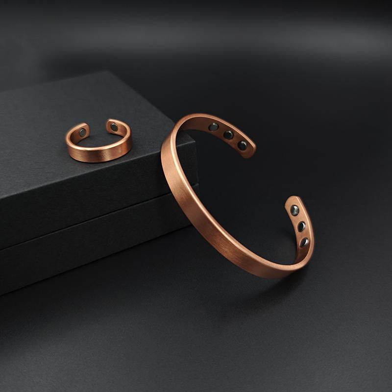 Set Braccialetti e Anelli in Rame Puro Bracciali Magnetici Semplici a Bracciale per Donne Uomini Artrite Salute Gioielli in Rame Massiccio