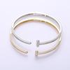 Bracciale con Apertura Double T, Bracciale alla Moda con Conchiglia, Bracciale di Lusso Leggero e di Alta Gamma