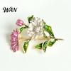 Lightweight Brooch Pin Enamel Coloring Three Chrysanthemums Design Zinc Alloy Floral Lapel Coats Suits Sweaters Dresses Badge Party Accessory Durable