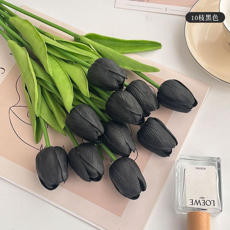 

Black Tulip Valentine s Day Gift Bouquet Black Tulip Simulation Fake Flower Home Green Plants Artificial Fake Flower Decoration 1PC
