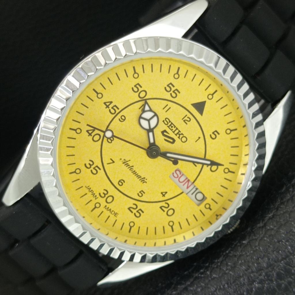 

JAPAN VINTAGE REFURBISHED SEIKO 5 AUTOMATIC 6309A MENS YELLOW WATCH a442983-1