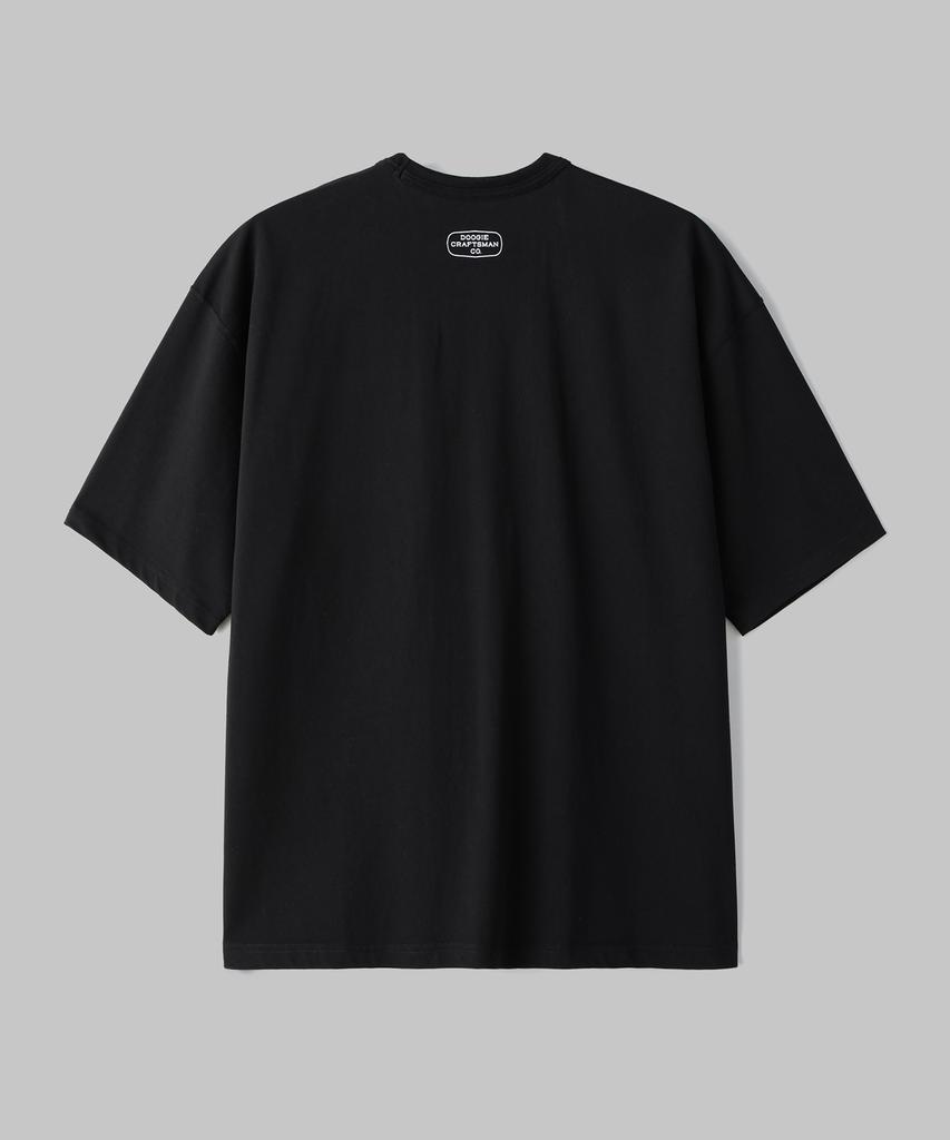Dugiseuseopeullaikeompeoni Loose Pocket Short Sleeve Nn Logo Tee