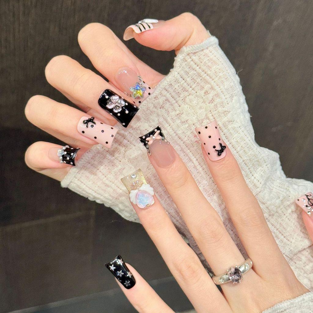 Handmade Press On Nail French Sweet Cool Black Pink Contrast Color Polka Point Star Musical Notes Duckbilled Fake Nail Patch Artificial Nail Reusable