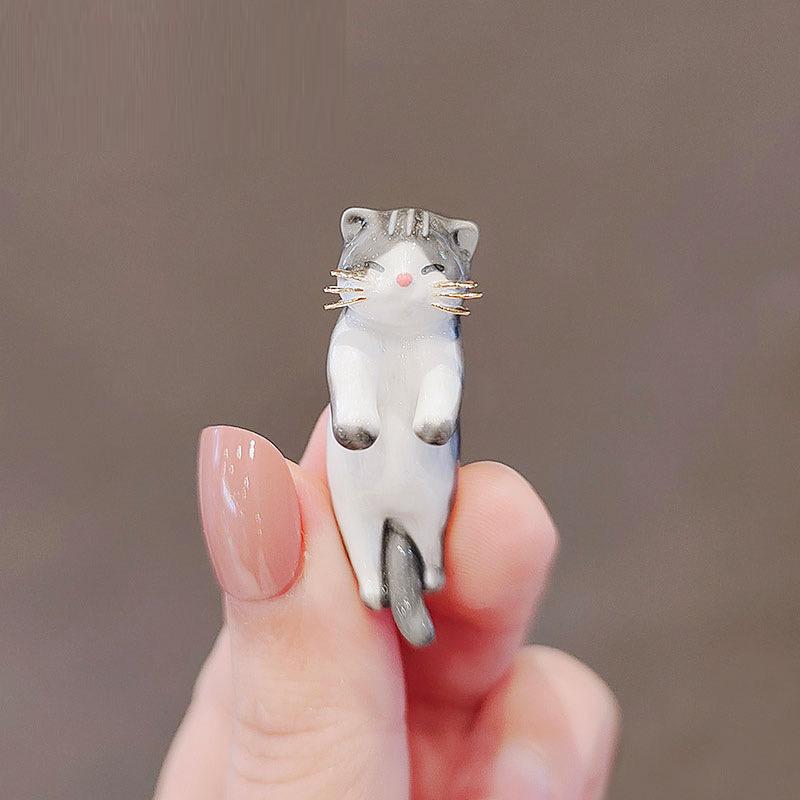Cartoon Cat Brooch For Women Cute Long Tail Kitten Enamel Pins Small Animal Badge Jewelry