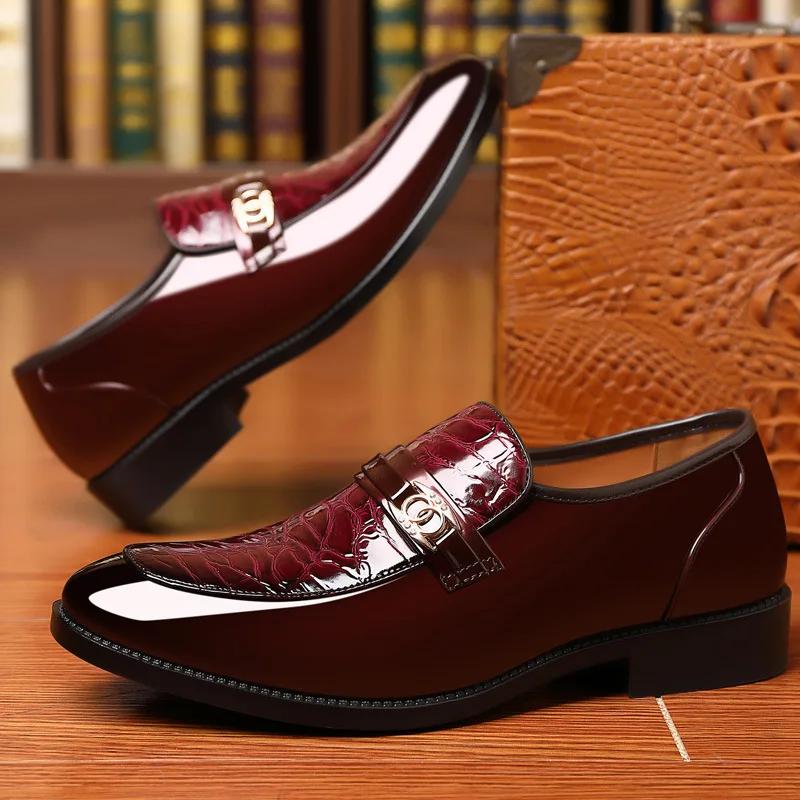 Pointed Toe Dress Shoes for Man Luxury Patent Leather Men Party Wedding Shoes Fashion High Quality Loafers Men Formal Shoes New