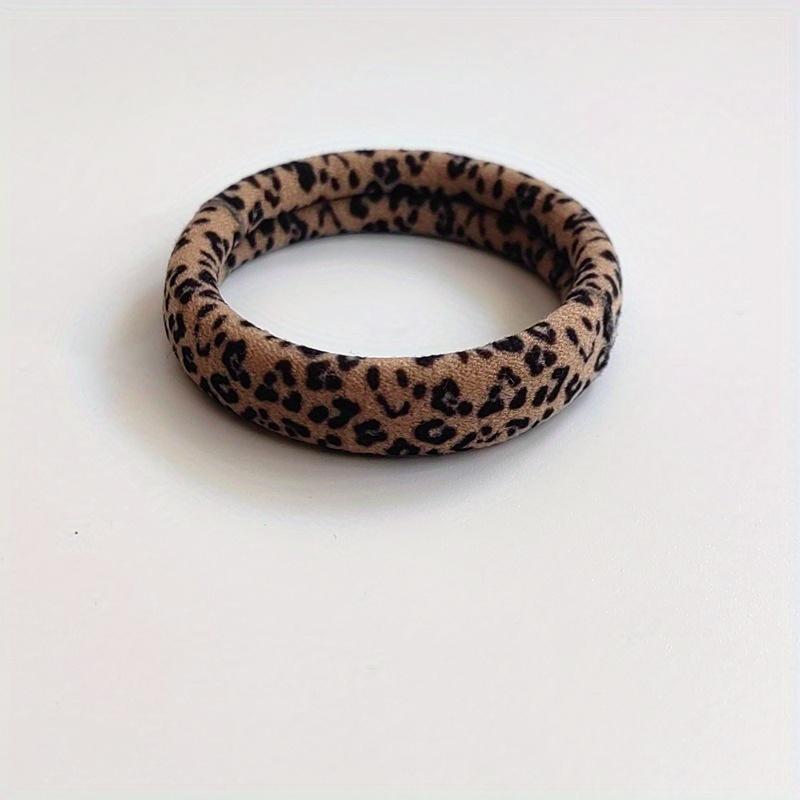 Ladies Fashion Leopard Print Soft Fabric Hair Rope Damage Resistant, for Thick Hair Ponytail Retainer Leopard-print Elastic Hair Tie