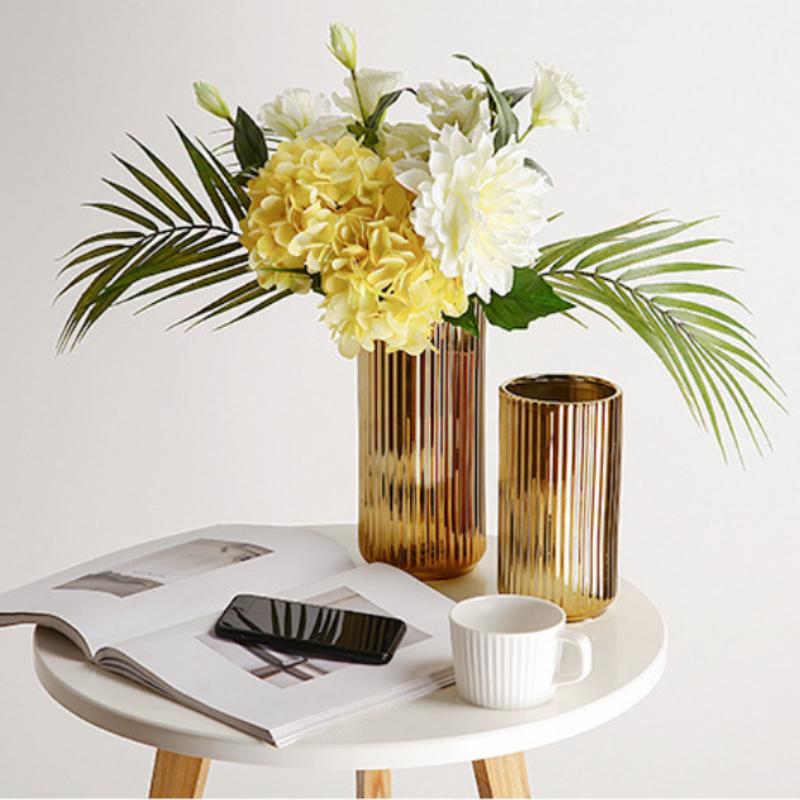 Nordische Keramikvase Goldene Vase Blumenarrangement Topf Blumenaufbewahrungsbehälter für Zuhause Wohnzimmer Weiche Dekoration