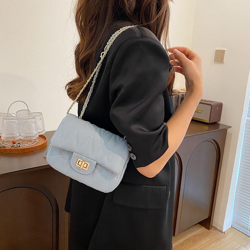 Chic Fashionable Women's Bag 2024 New Trendy Simple Chain Shoulder Crossbody Bag