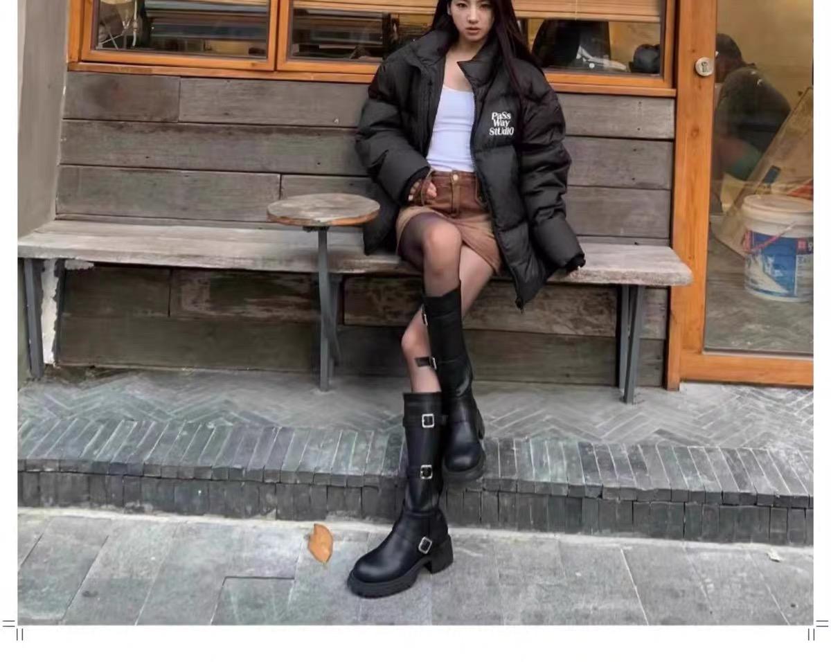 

Нові зручні жіночі модні лицарські чоботи з пряжкою, осінь і зима, жіночі чоботи на товстій підошві в стилі ретро 39