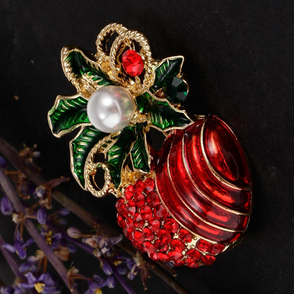

1 Piece Brooch Scarf Badge Sweater Pin Accessory Xmas Fruit