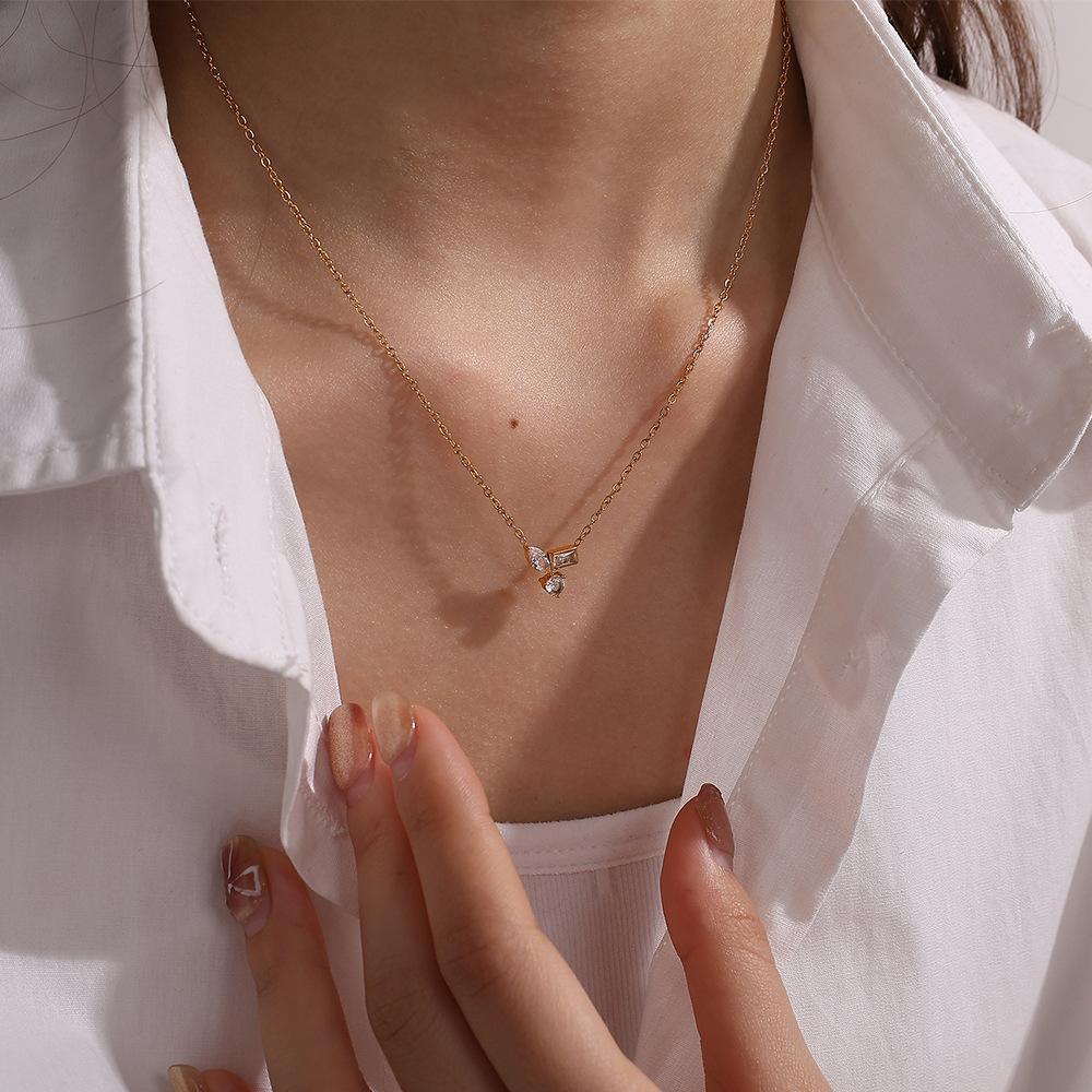 Hot-selling stainless steel necklace plated with 18K gold versatile inlaid zircon necklace jewelry for women
