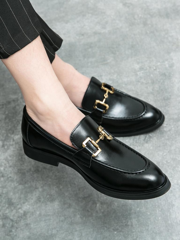 European Station New Men  Casual Fashion Metal Buckle Lefu Leather Shoes  Size 38-46 Men  Style