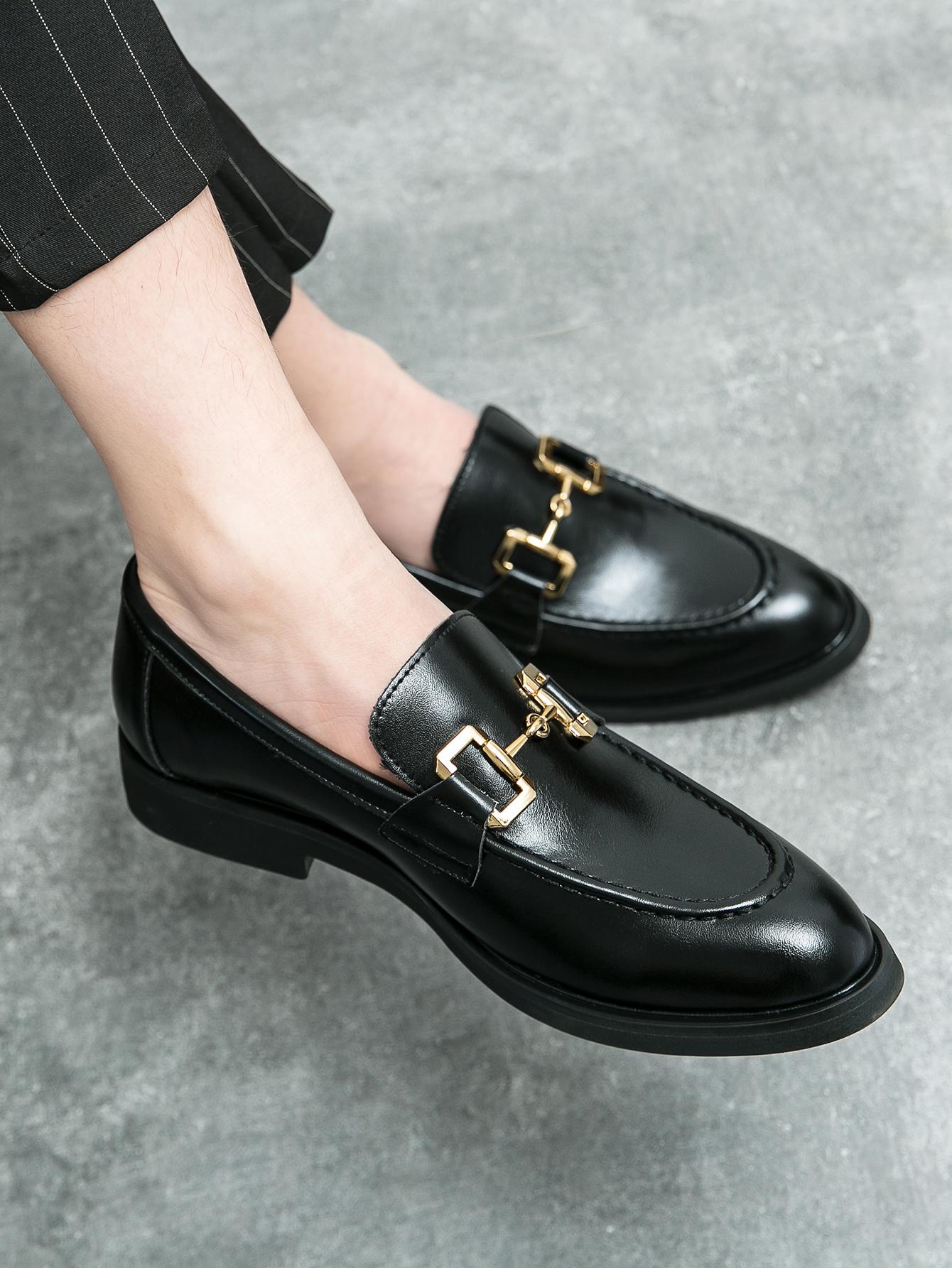 

Мода Европейская станция Новые мужские Повседневная мода Металлическая пряжка Кожаные туфли Лефу Размер 38-46 Мужской Стиль 46 чёрный