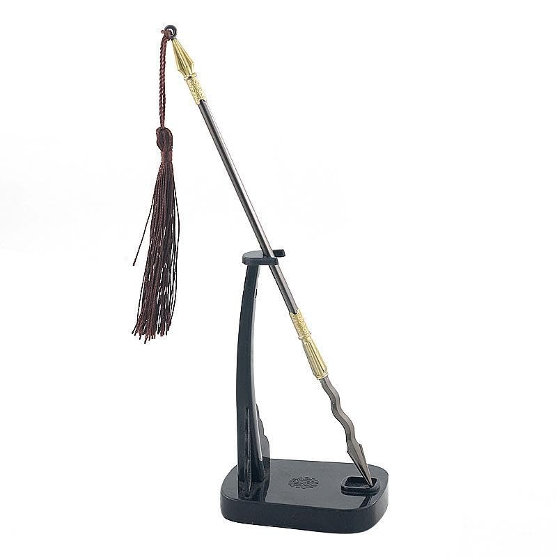 [Nekogamiyama] Suikoden: Heroic General Lin Chong's Snake Spear, 22cm Long / Miniature Figure, Collectible, Interior Decor