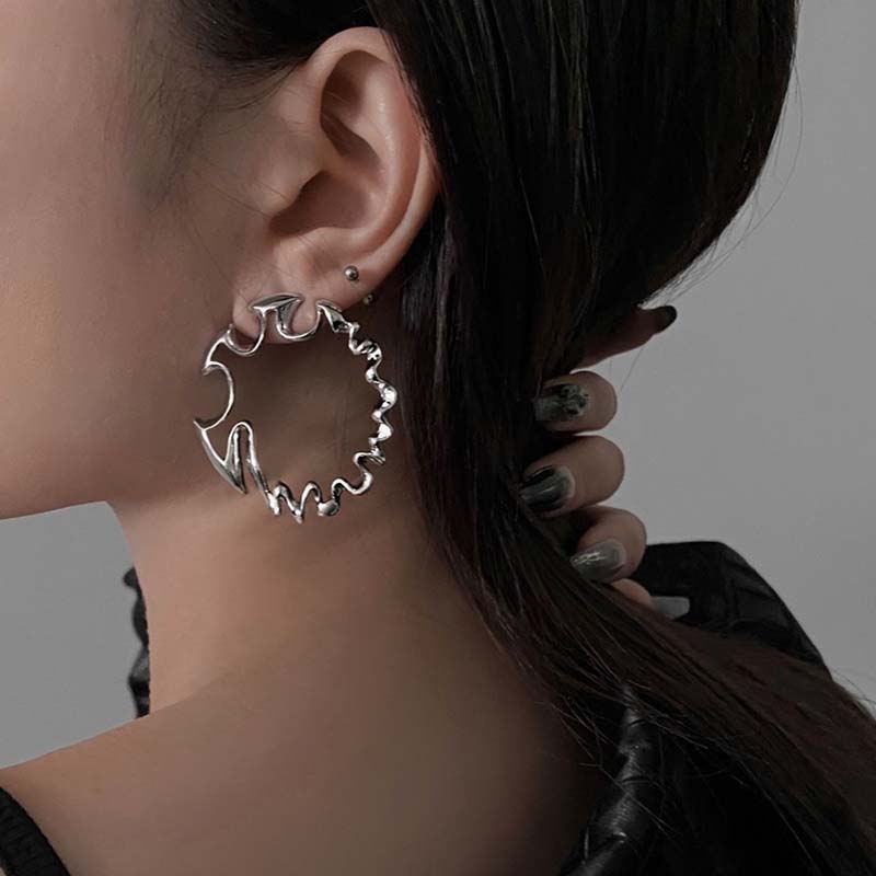Fashion Metal Irregular Big Circle Hoop Earring For Women Exaggerated Silver Colour Twisted Personality Earrings Jewelry