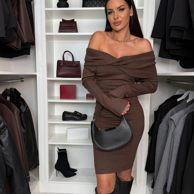 Autumn and Winter Long Sleeve Slash Neck Sexy Dress Women High Waist Slim Casual Dresses Women Solid Elegant Vintage Party Club Pencil Dress 25611