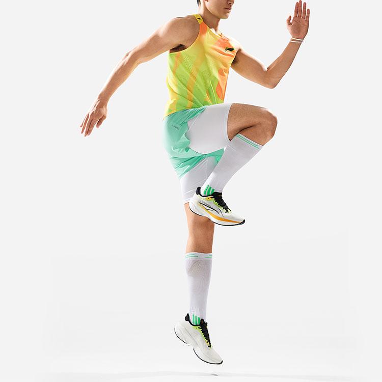 Li Ning Running Series Solid Color Logo Mid Waist Quick Dry Straight Leg Sports Shorts Men Shorts Mint-Green AKSU003-6