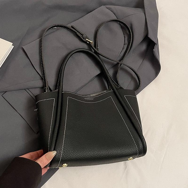 Spring and Summer Leisure Niche Simple Lychee Pattern Portable Vegetable Basket Bag Women Commute To Work Versatile Messenger Bag