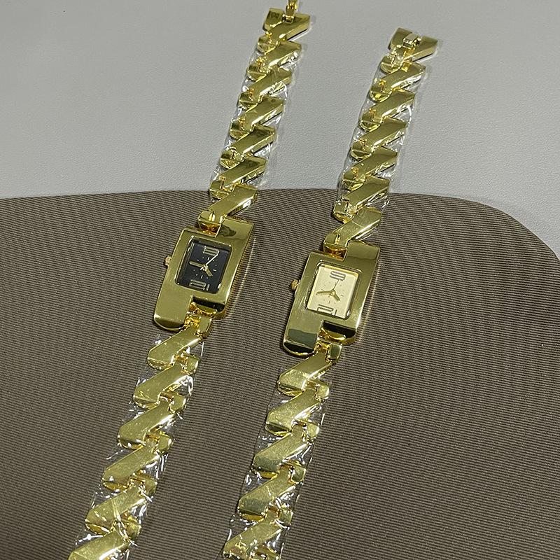 Temperament Fashion Retro Classic Gold Alloy Square Watch Diamond Hollow Bracelet Ladies Watch