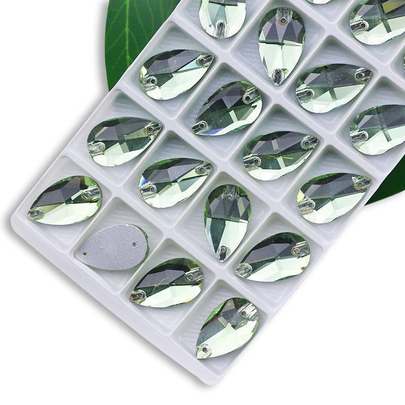 Strass Goutte à Deux Trous Cousus à la Main à Dos Plat pour Costumes de Danse