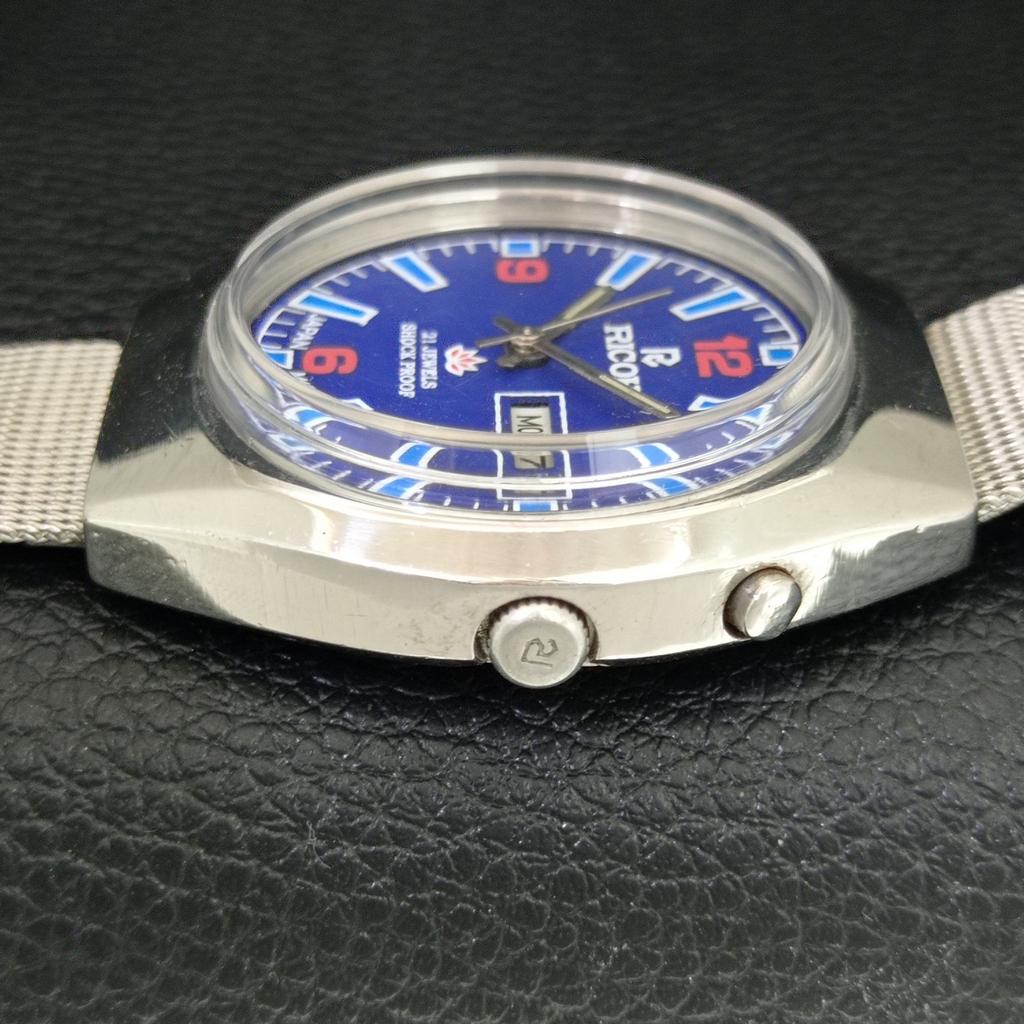 VINTAGE RICOH R31 AUTOMATIC JAPAN MENS BLUE COLOR DIAL WATCH a707626-1
