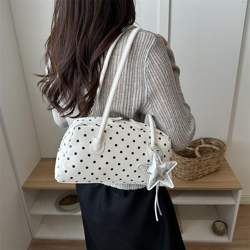 Korean Style Women's Polka Dot Bowling Bag: Large Capacity Pillow Bag for Trendy Daily Commutes