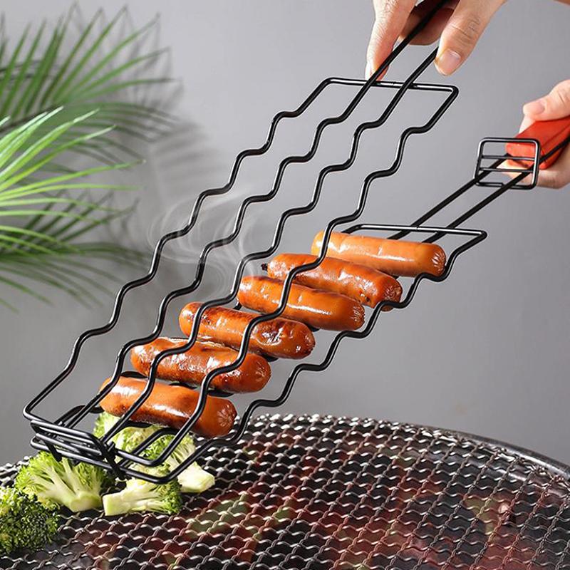 Portable BBQ Hot Dog Sausage Grill Basket With Wooden Handle Removable Grill Cage For Garden Party Camping Use