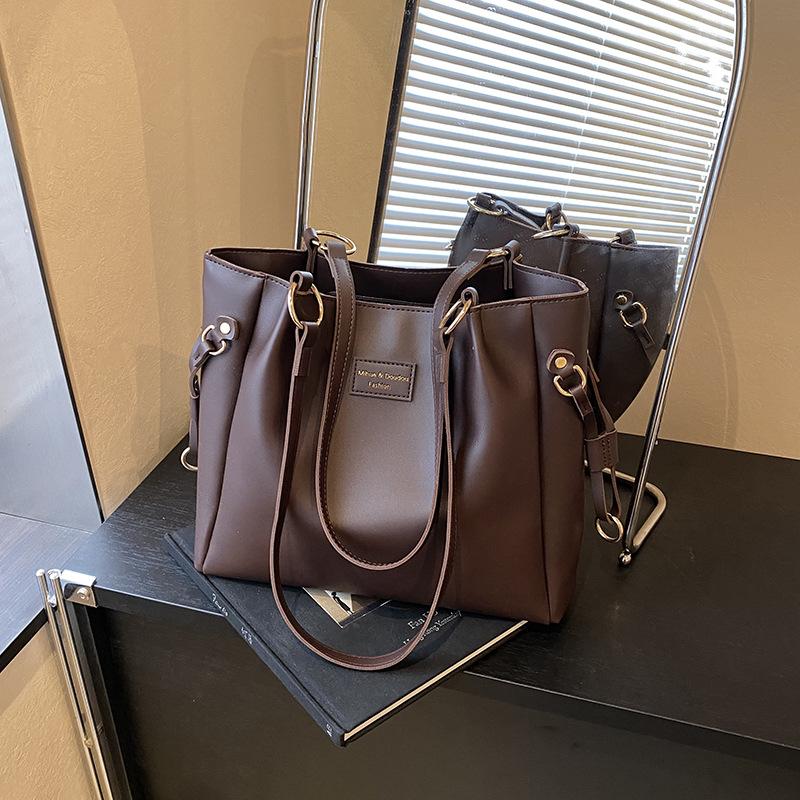 Versatile Commuter Large-capacity Shoulder Bag Women's New Fashion Tote Bag College Student Class Bag