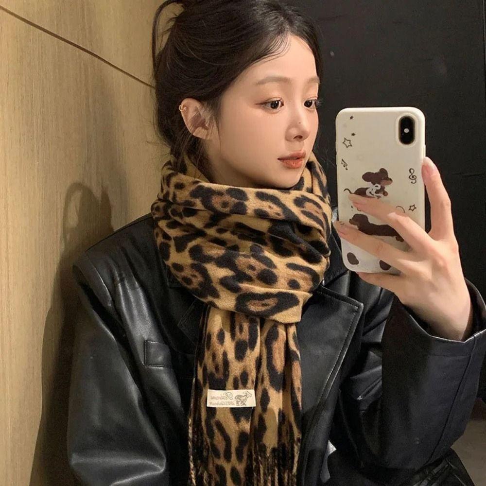New Retro Leopard Tassel Scarf Women Classic Thickened Warm Shawl Y2K Korean Fringed Shawl