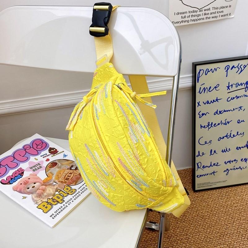 Stylish Wrinkled Nylon Chest Bag With Unisex Design Perfect For Travel